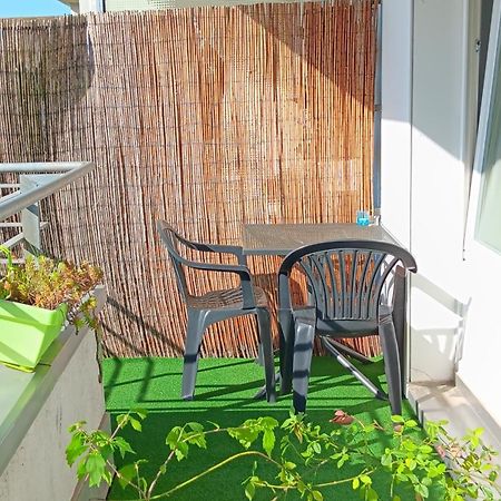 Zimmer Zentral In 베를린 외부 사진